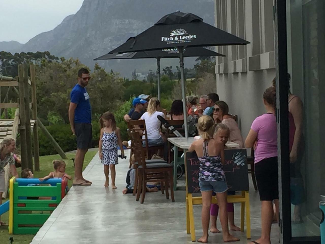 Misty Mountains Villa Hermanus Buitenkant foto
